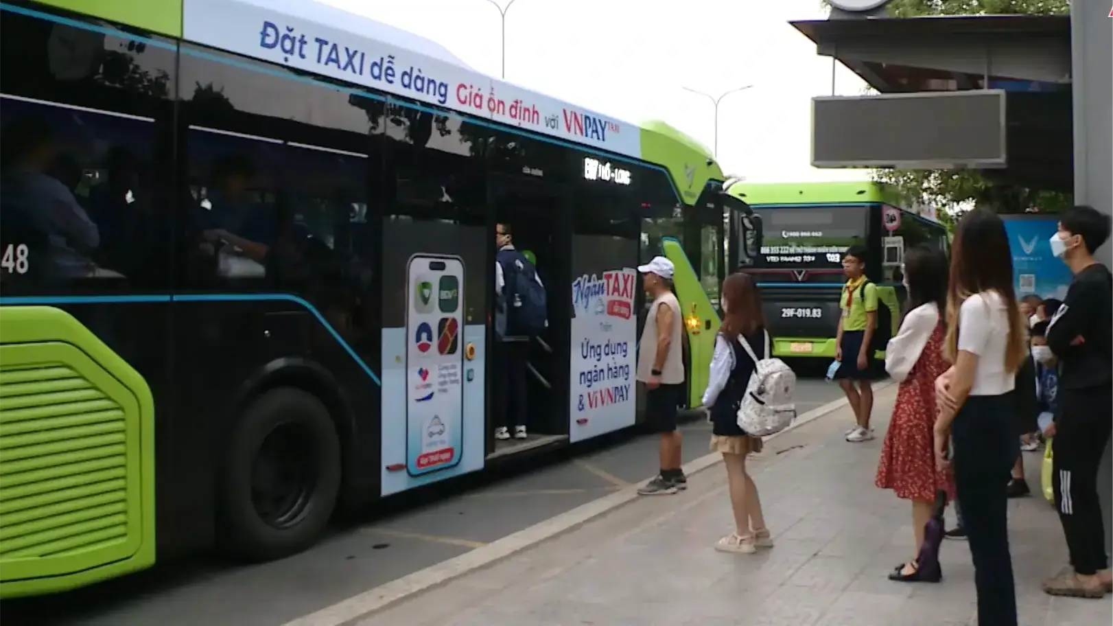 Hà Nội hướng tới phát triển giao thông xanh | Thủ đô và thế giới | 02/08/2025